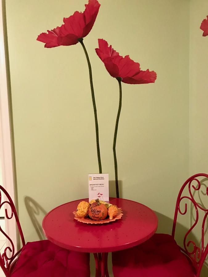 Yellow Door Bed And Breakfast Fort Erie Bagian luar foto